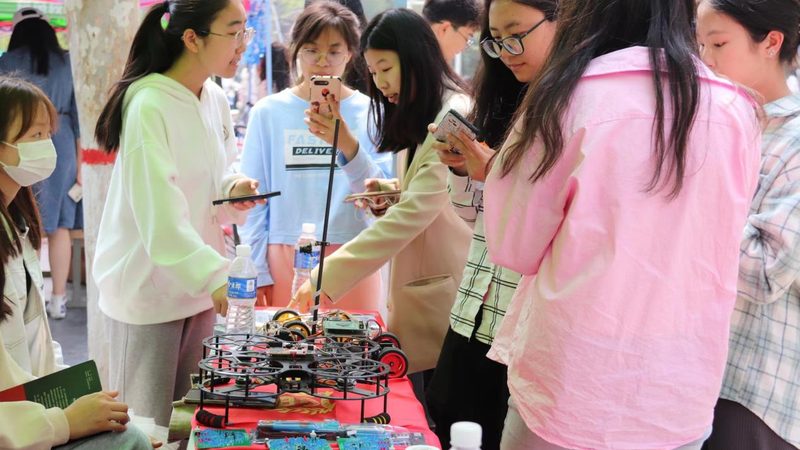 微服务架构下的限流策略：实战步骤解析**